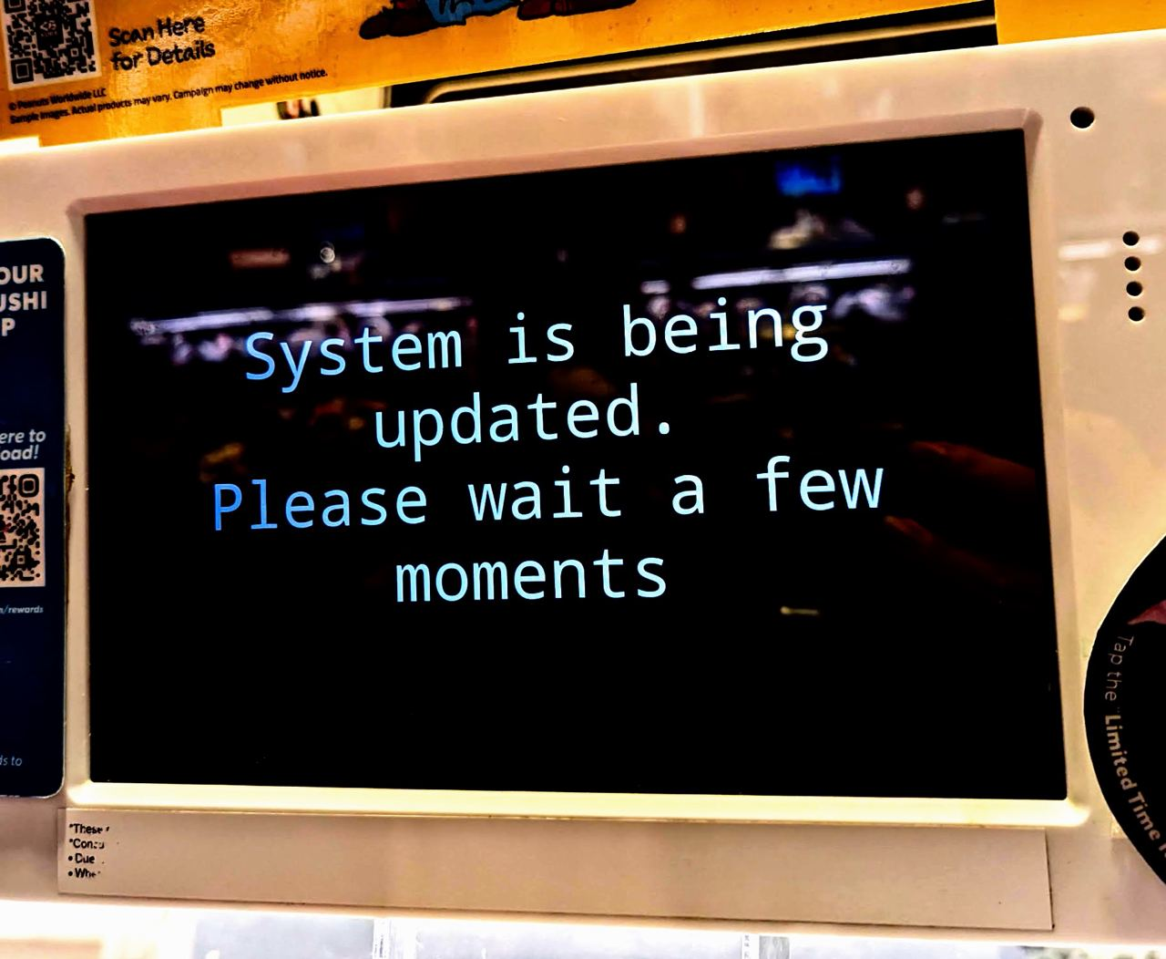 System is being updated.
Please wait a few moments.